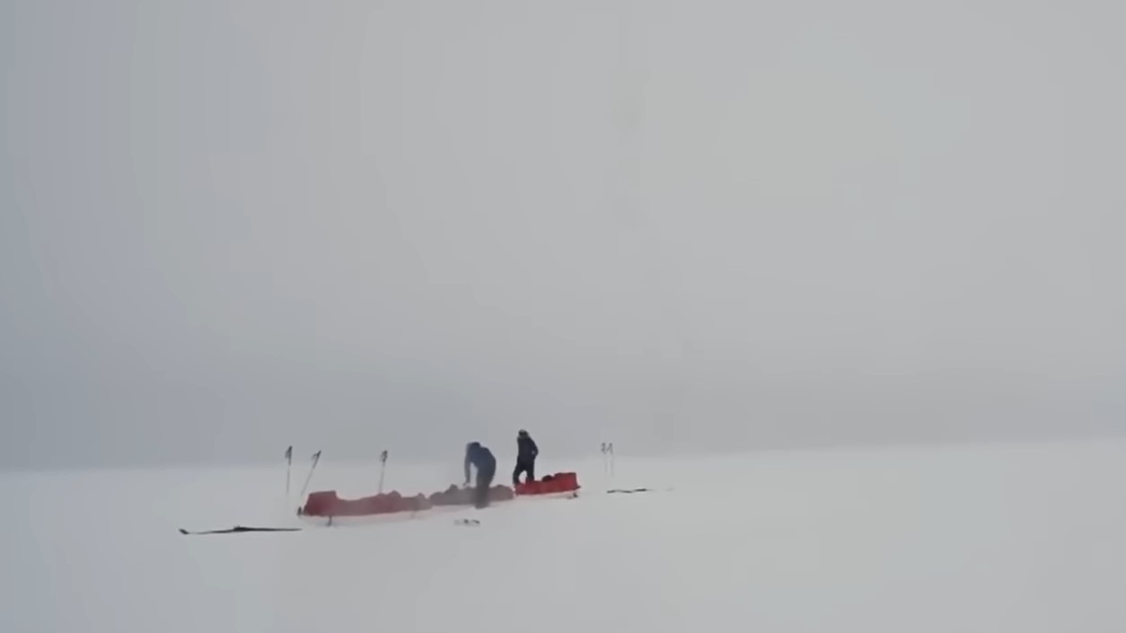ছুটির শেষ দিনেও কক্সবাজার সৈকতে পর্যটকের ভিড়