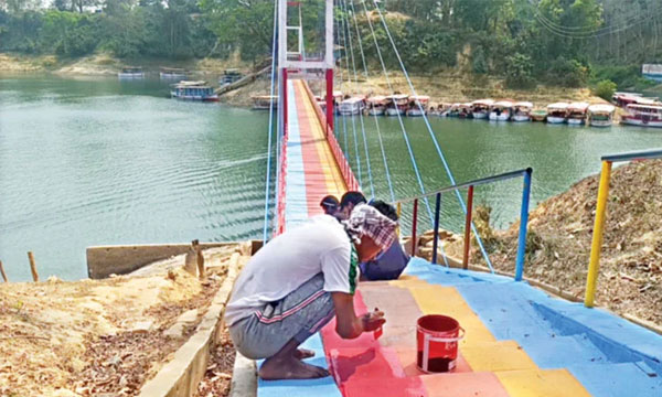 দীর্ঘ ছুটিতে জমে উঠবে দেশের পর্যটন খাত