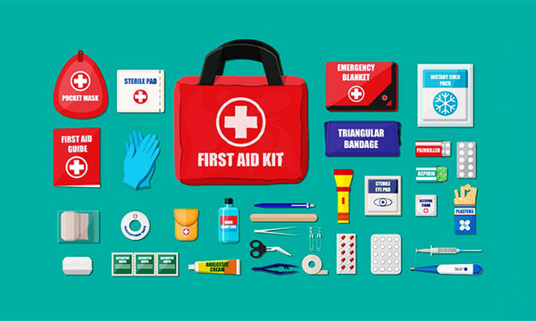 ভ্রমণে নিরাপত্তা নিশ্চিত করতে ফার্স্ট এইড কিটে কী রাখবেন