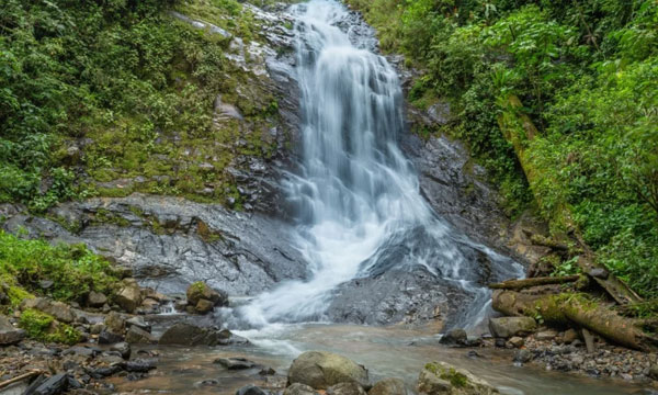 পাহাড়, ঝিরিপথ আর ৯ ধাপের জলপ্রপাত, একদিনের ভ্রমণে মুগ্ধ করবে খৈয়াছড়া ঝরনা