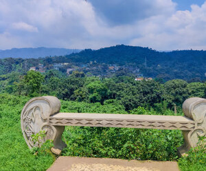 পর্যটন অর্থনীতির মূল চালিকাশক্তি নারী: ২০২৬ সালের বৈশ্বিক চিত্র