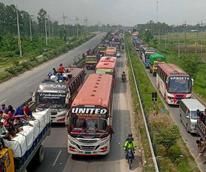 ঈদের ছুটিতে নির্বিঘ্ন ভ্রমণ: প্রস্তুতি ও কিছু জরুরি টিপস