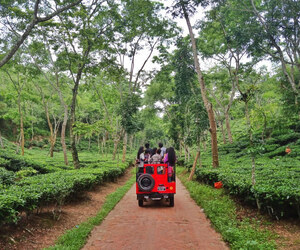 ঈদের ছুটিতে নারীদের ভ্রমণ আয়োজন যেতে পারেন আপনিও
