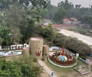 নান্দাইল দীঘি ও বিলের ঘাটে পর্যটকের অপেক্ষা