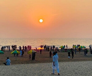 ঈদে কক্সবাজারে পর্যটক সেবায় নামছে ৫০ জন