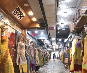 সোমবার রাজধানীর যেসব মার্কেট বন্ধ