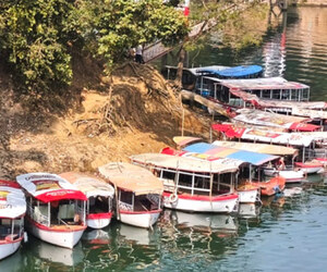 জ্বালানি সংকটে থমকে রাঙ্গামাটির পর্যটন বোট