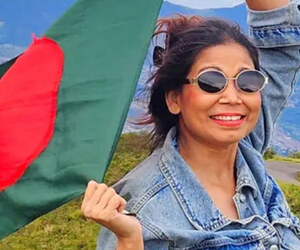 ১৮৪ দেশ ভ্রমণ করে ইতিহাস গড়লেন নাজমুন নাহার