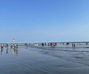 কক্সবাজারে তীব্র গরমে কমেছে পর্যটকের ভিড়